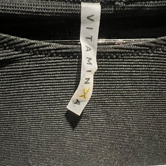 Vitamin A Deia Crop Black and White Striped Bikini Top - Sz L - Picture 5 of 8